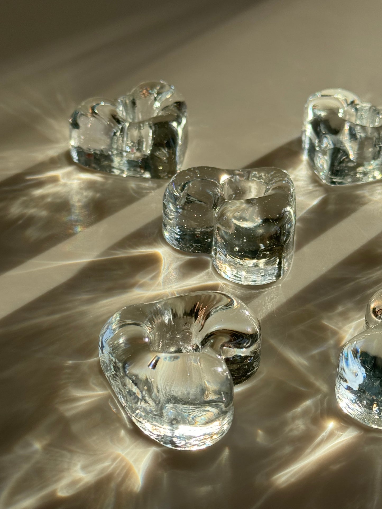 Glass heart candleholder