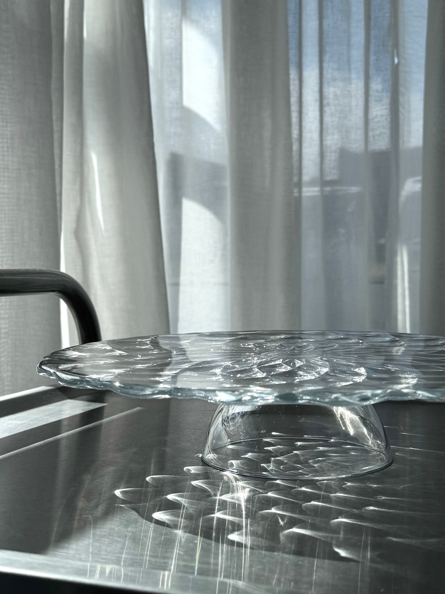 Cake stand