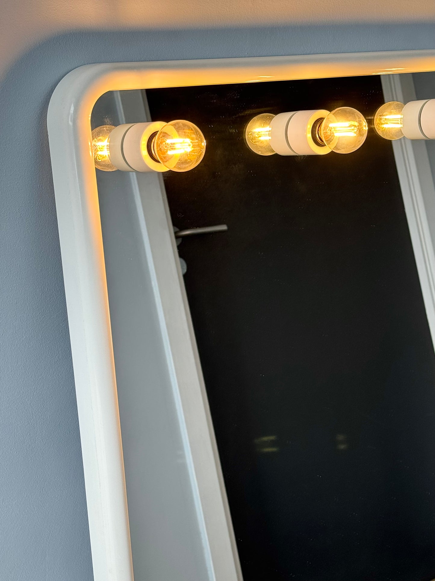 Space age mirror
