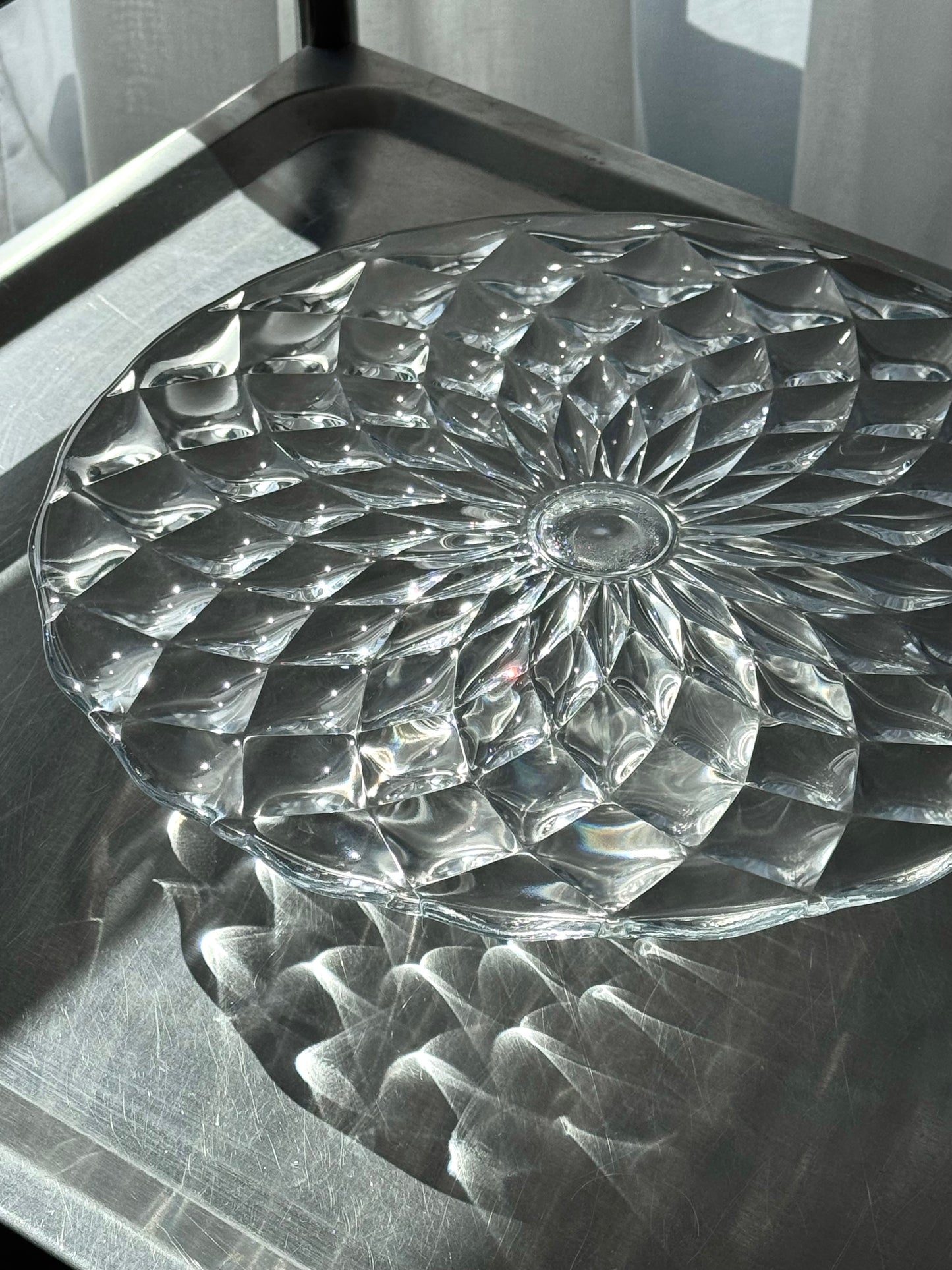 Cake stand