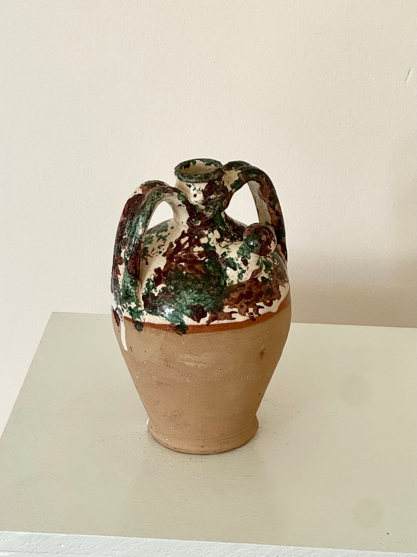 Ceramic vase