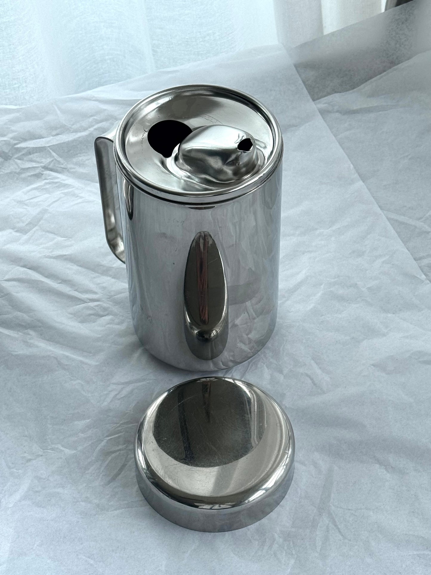 Steel jug