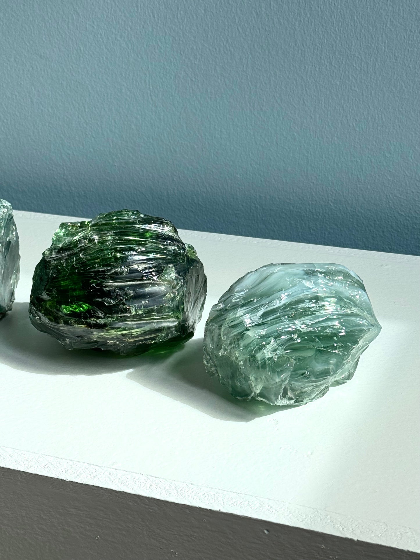 Raw glass decor