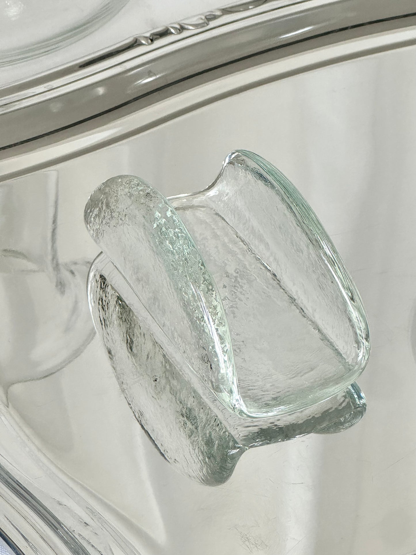 Glass napkin holder