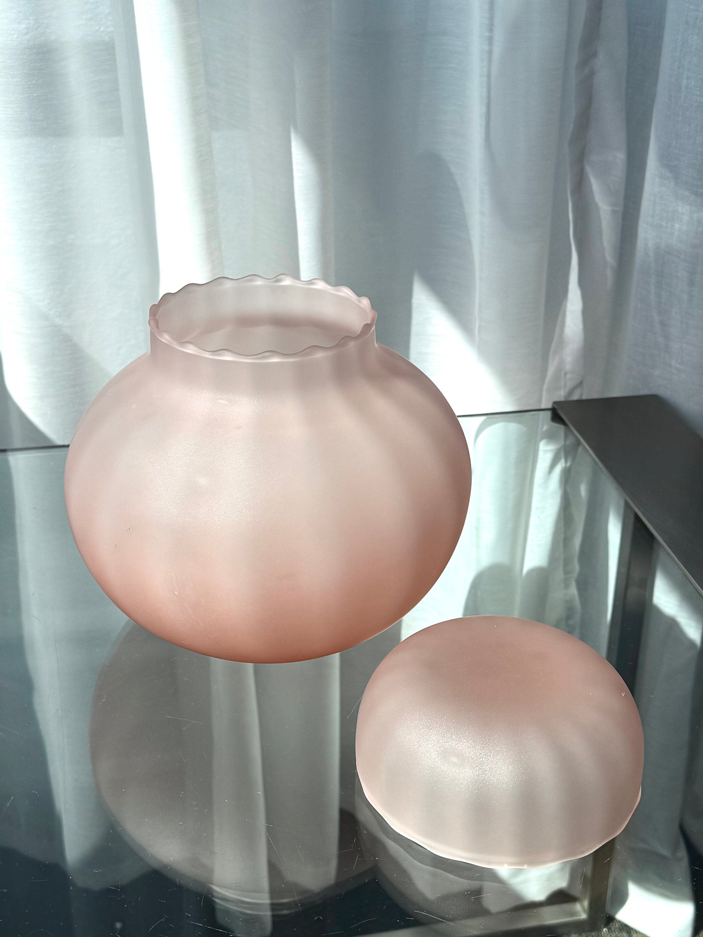 Pink bonbonniere