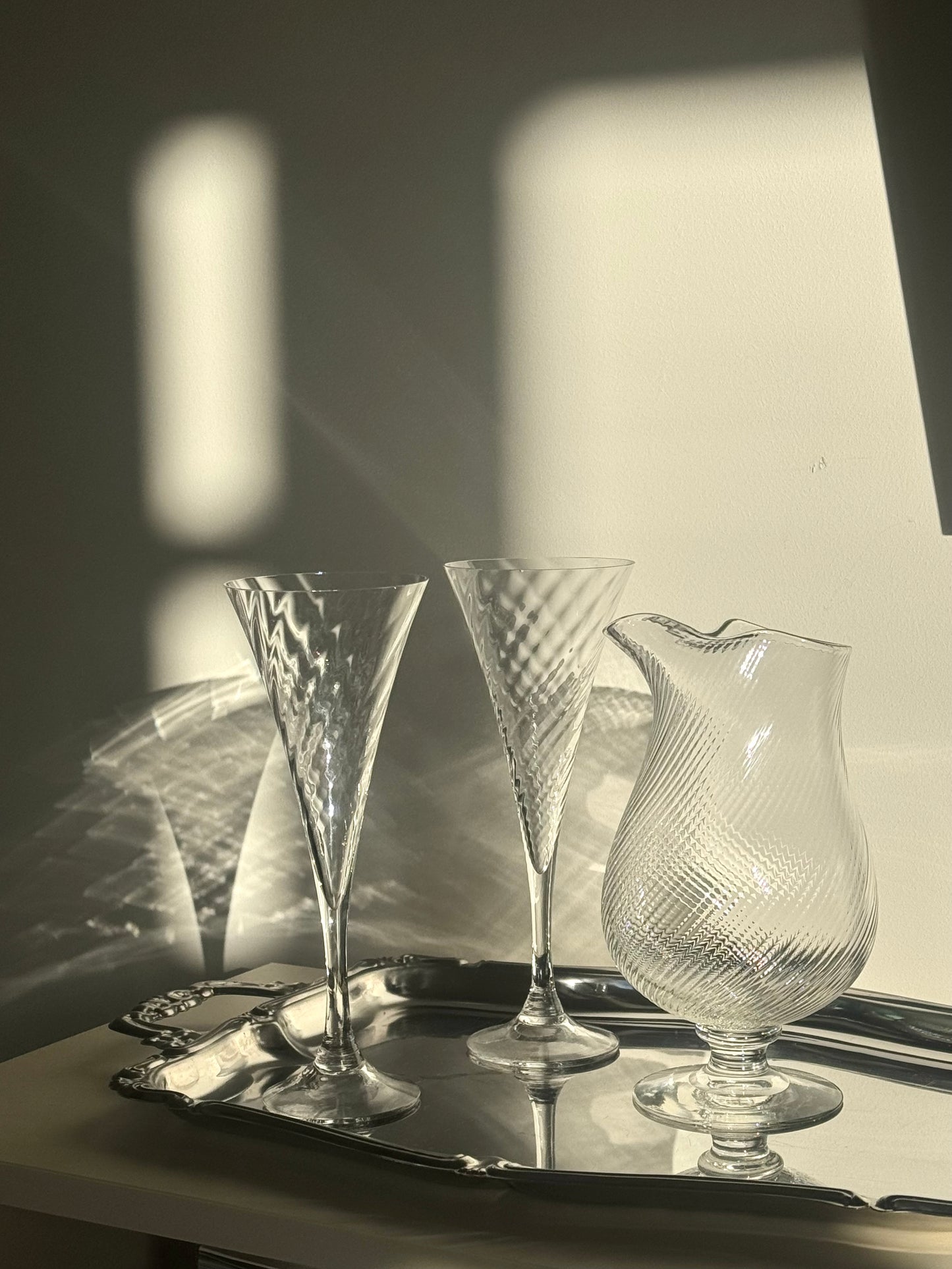 Swirling champagne glasses