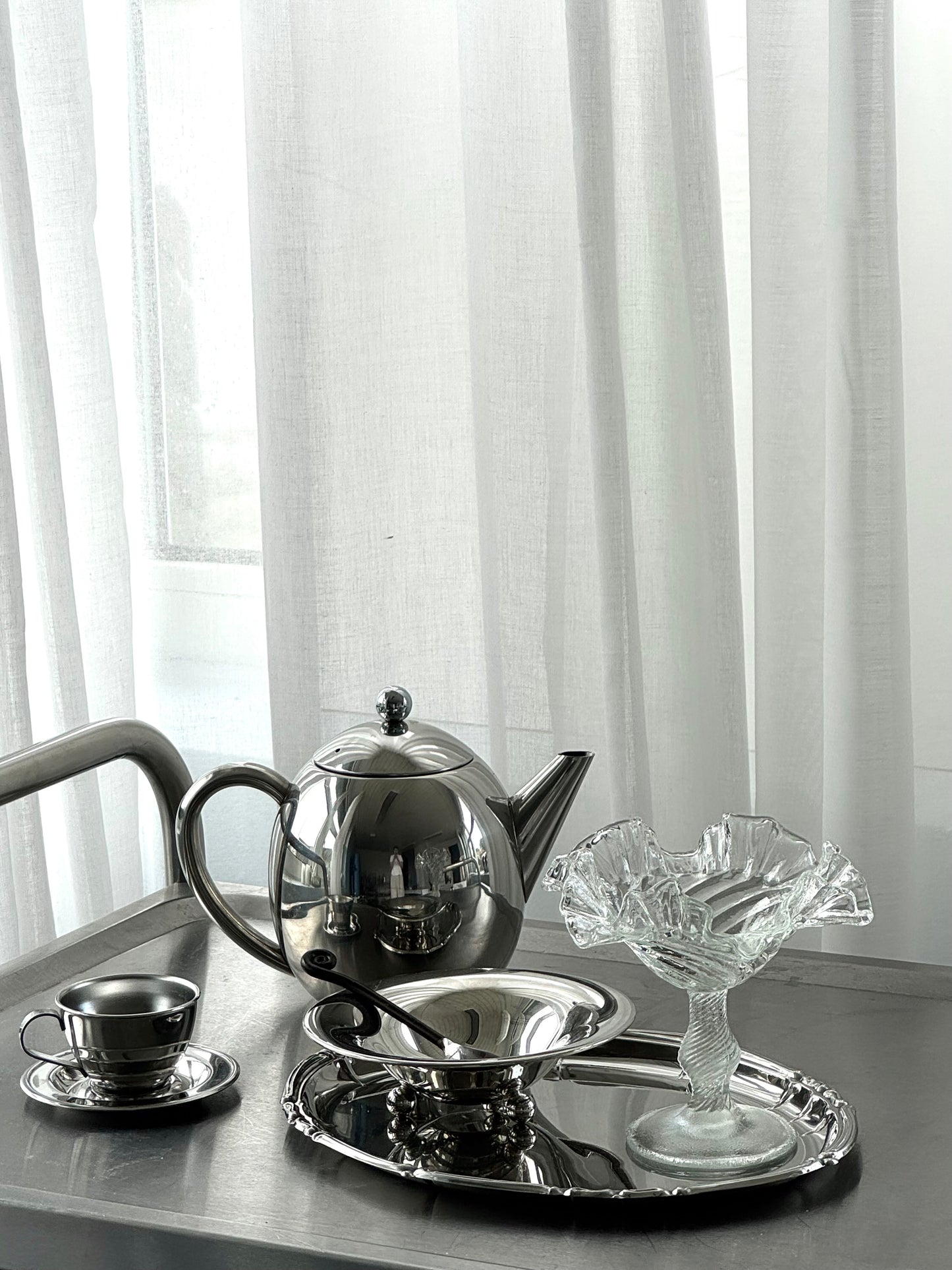 Steel tea pot