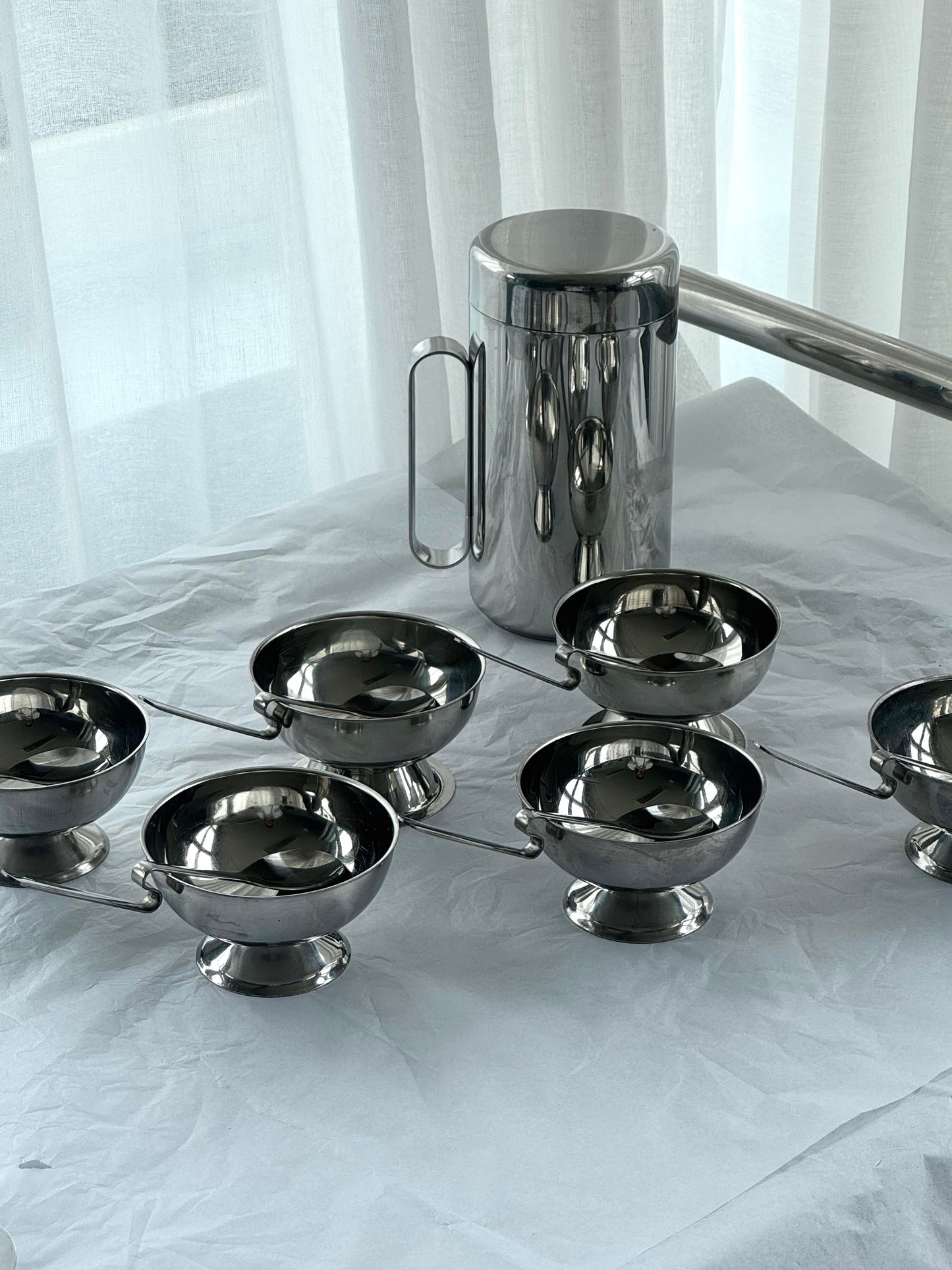 Zigzag spoons