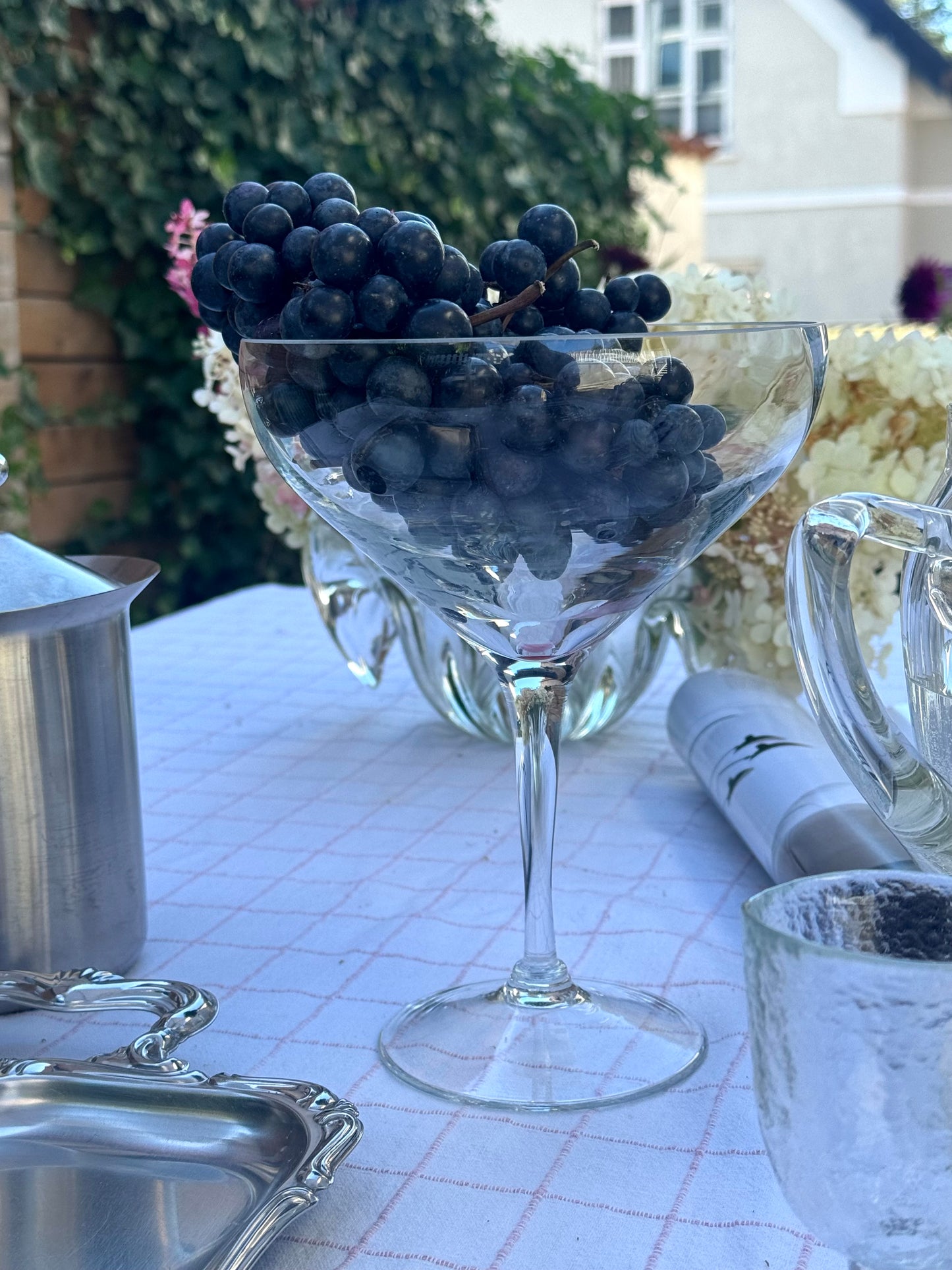 High stem bowl