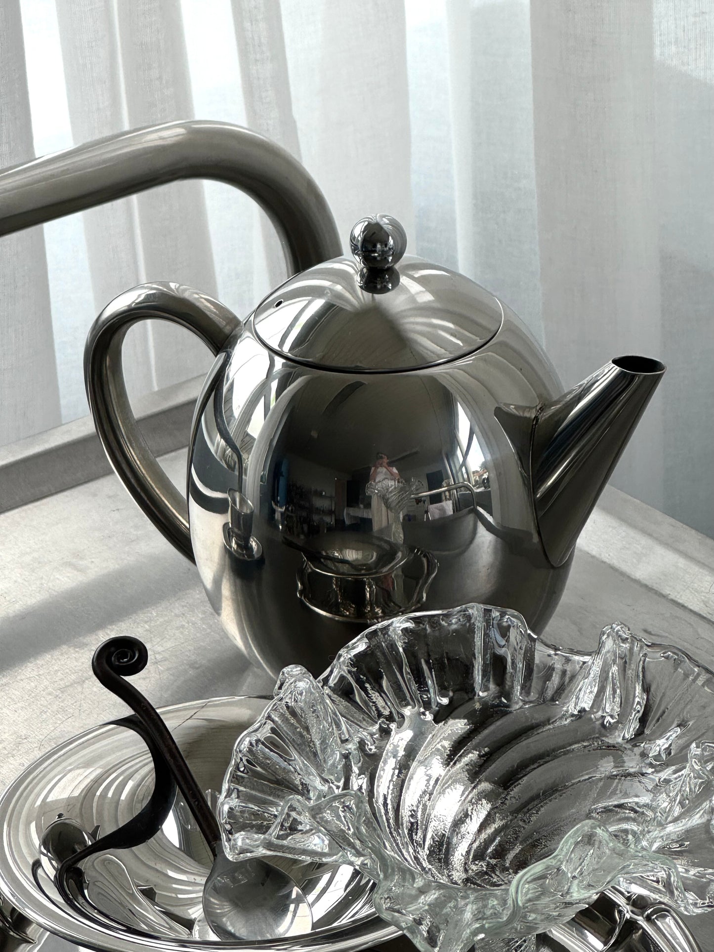 Steel tea pot