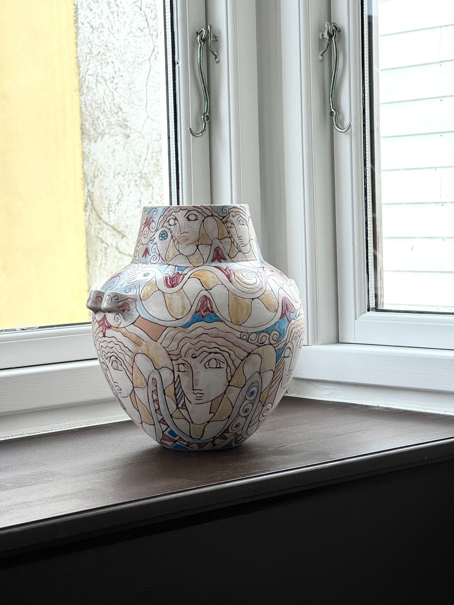 Ceramic vase