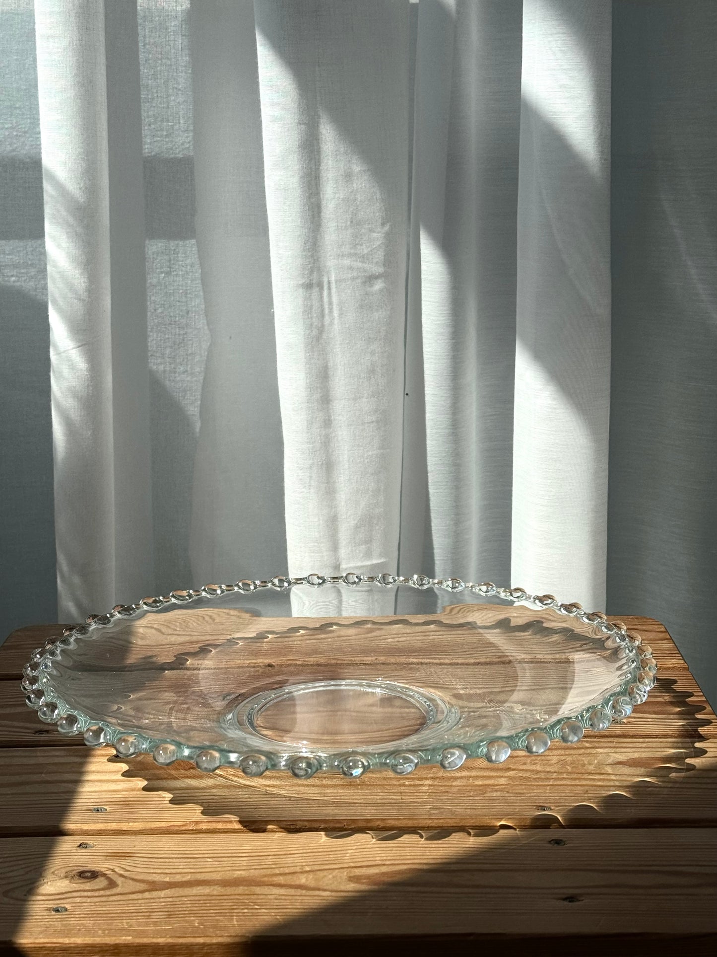 Glass dish