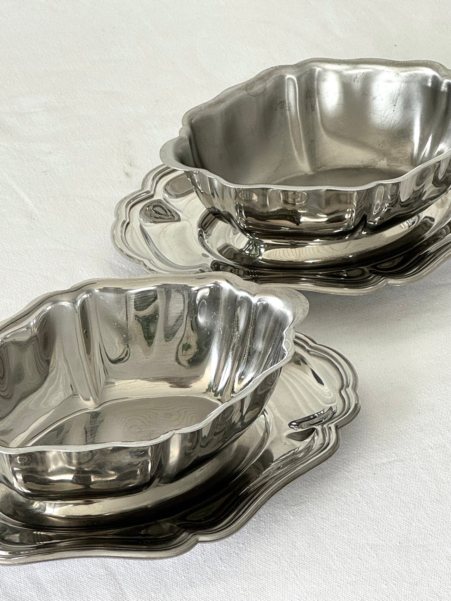 Italian gravy boat