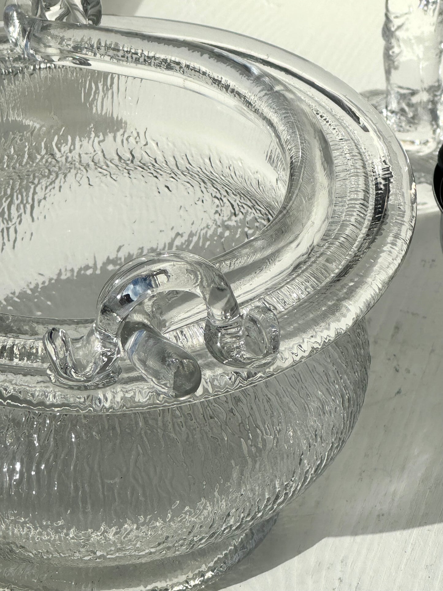 Ice bucket