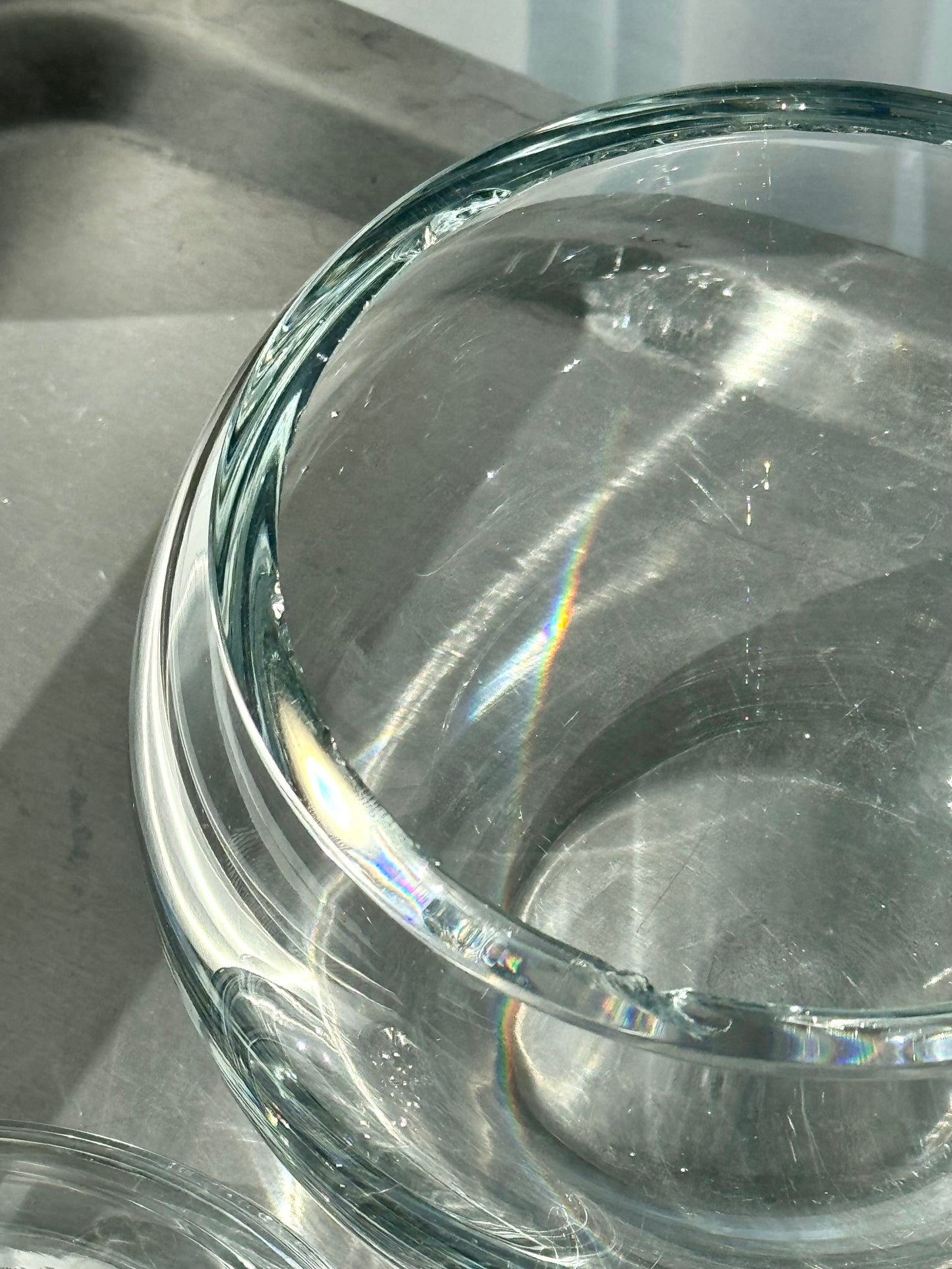Glass bonbonniere