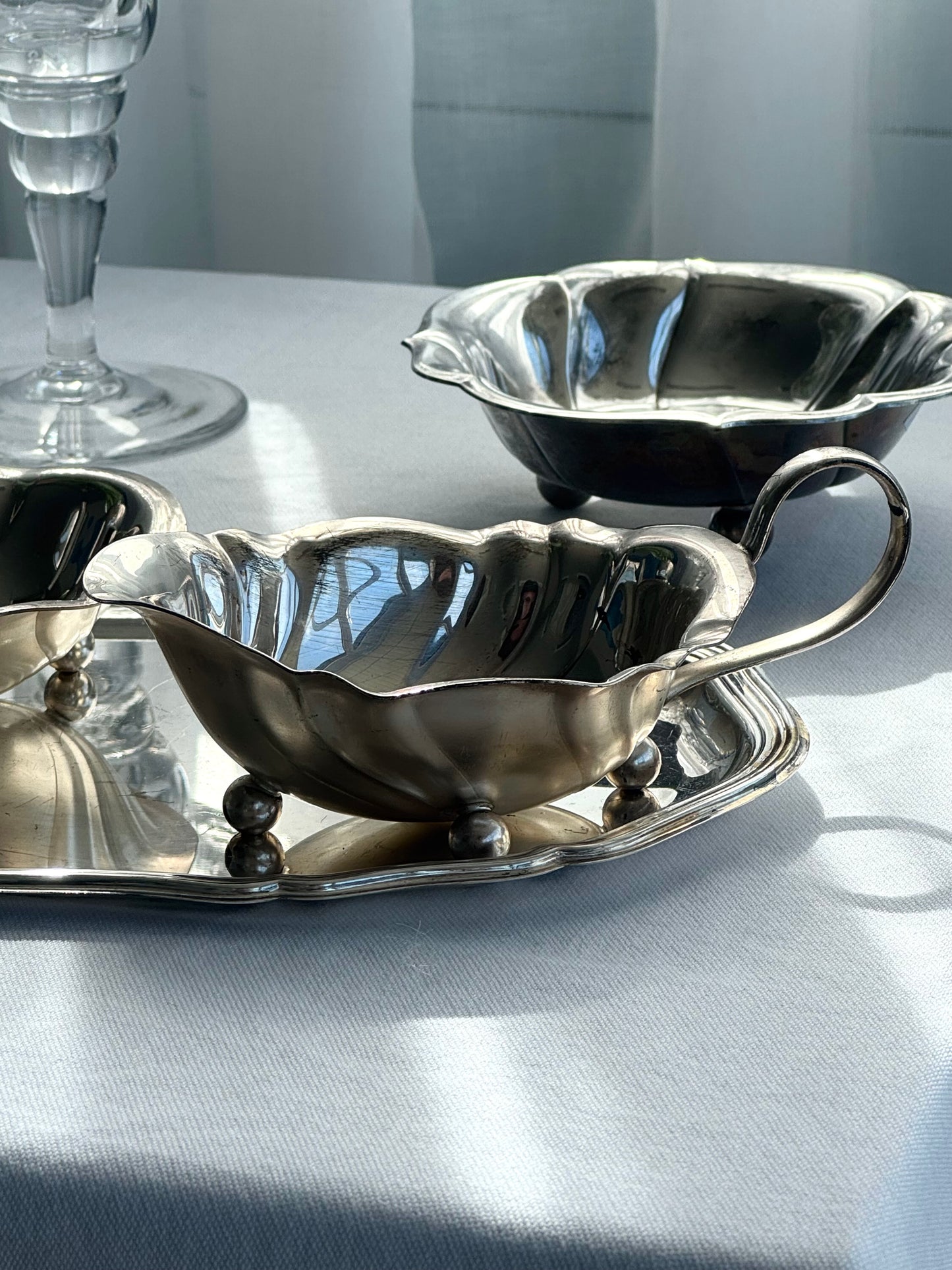 Milk and sugar set