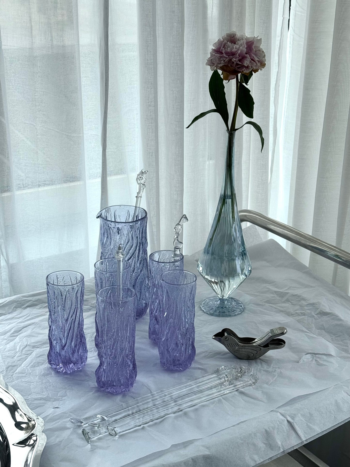Space age glass set