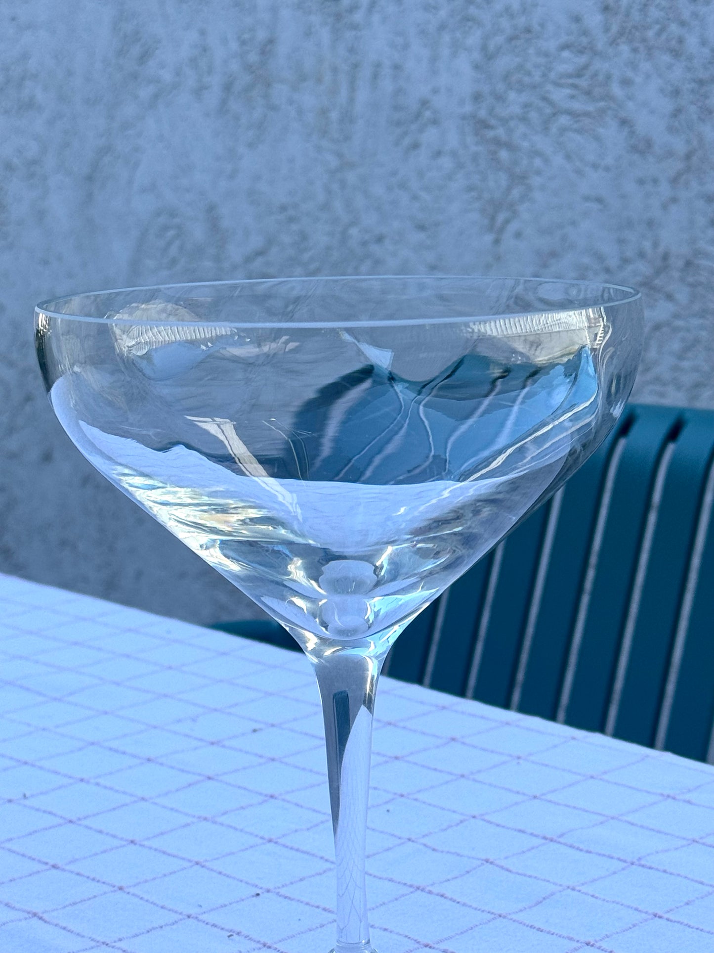 High stem bowl