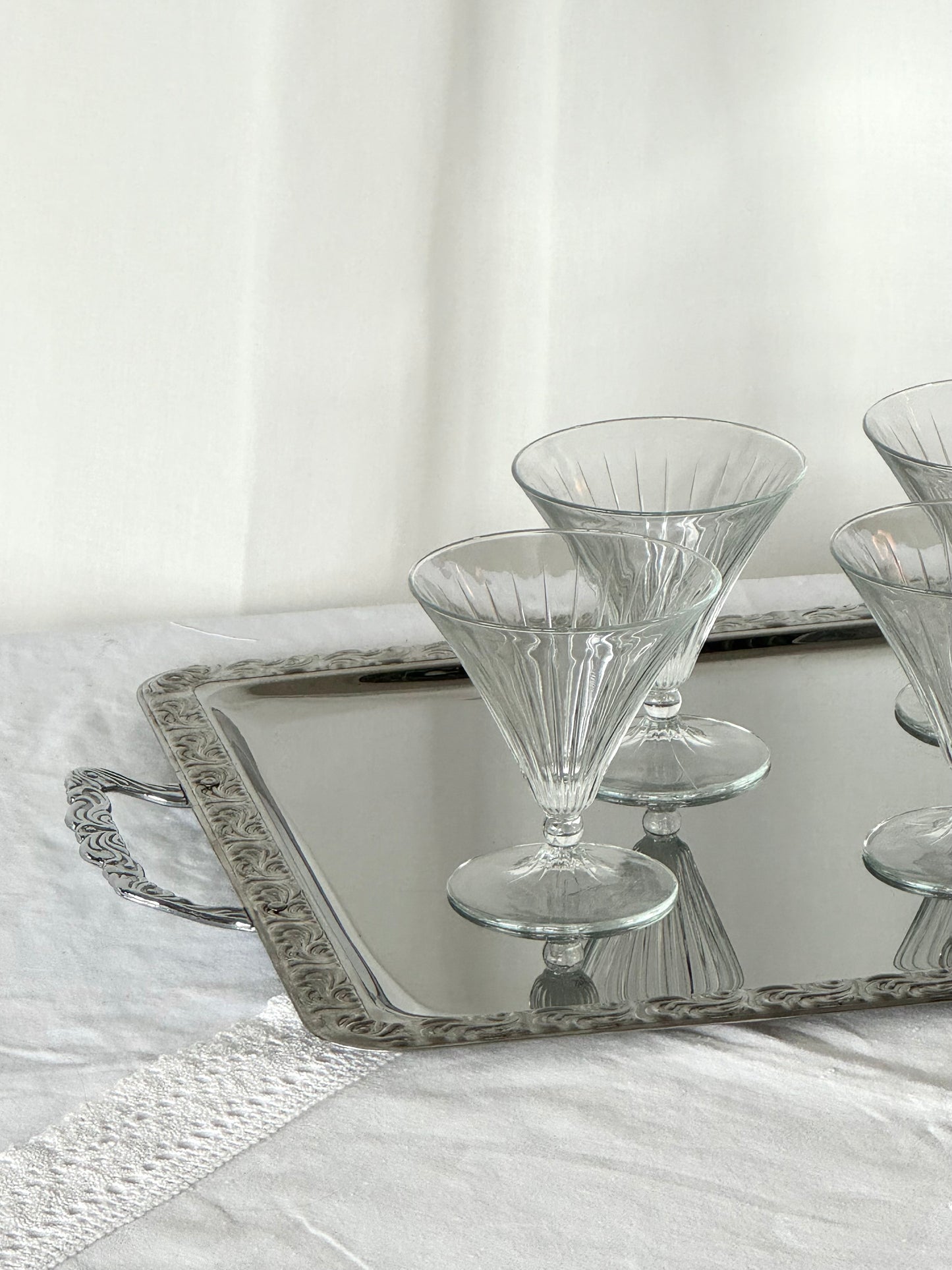 Large tray
