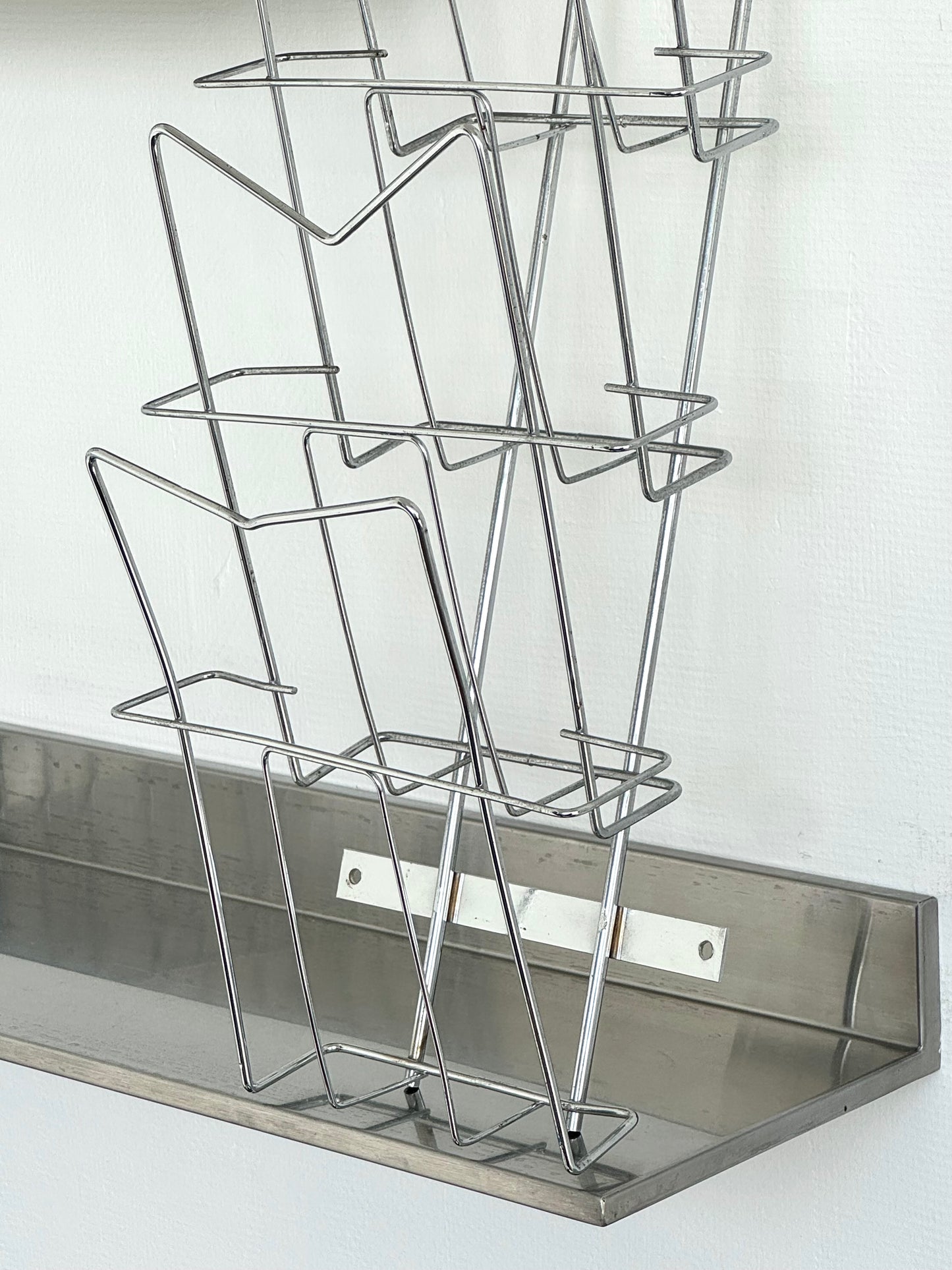 Magazine rack