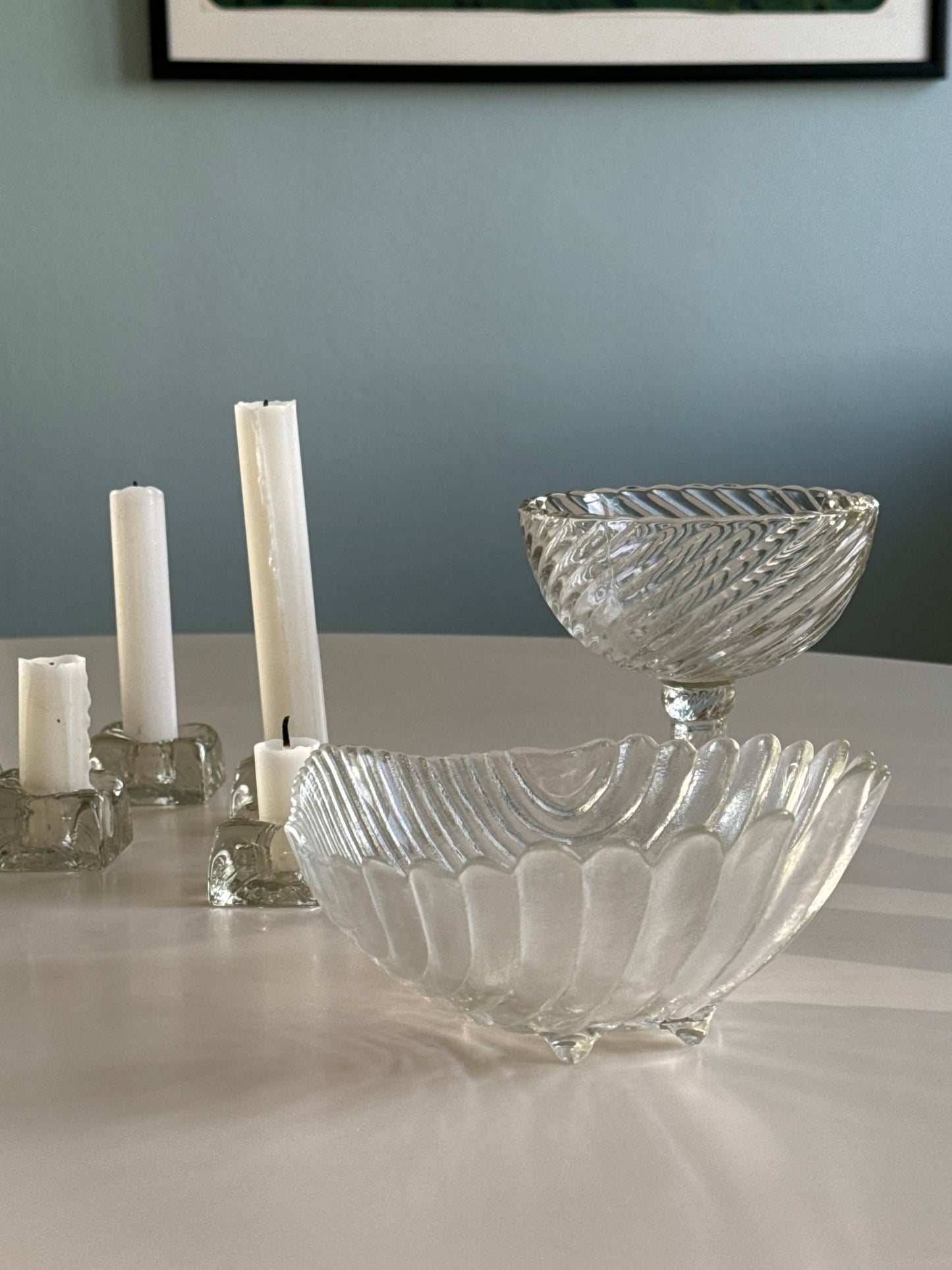 Clear clam bowl