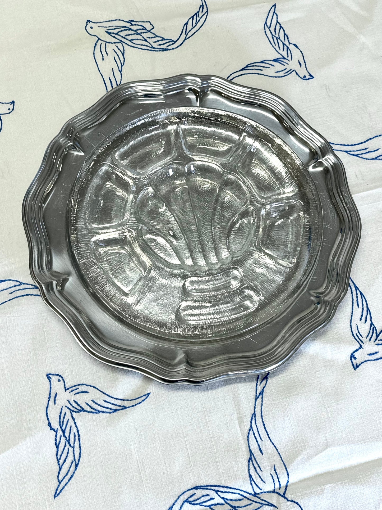 Clam serving dish