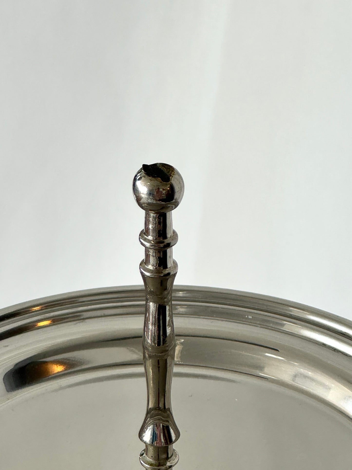 Tall etagere