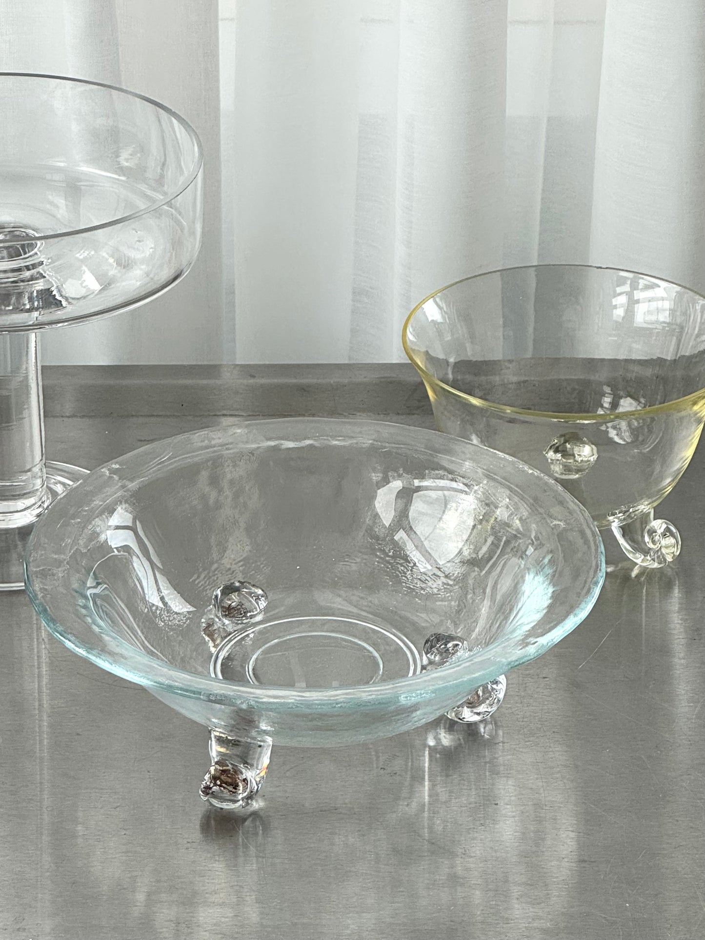 Bowl on coiled feet