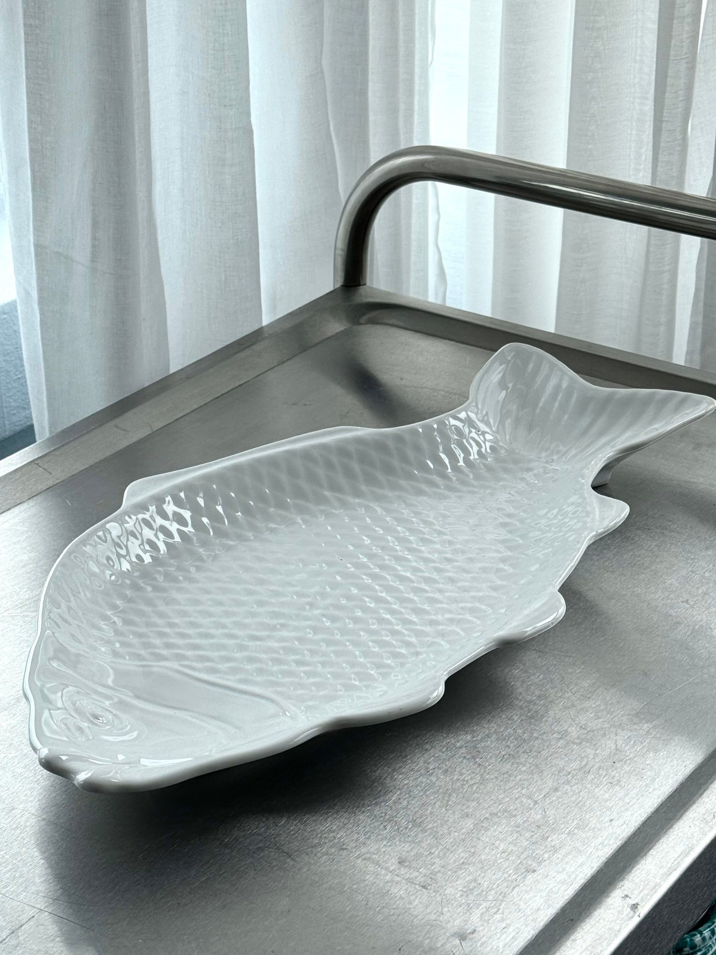 Ceramic fish dish