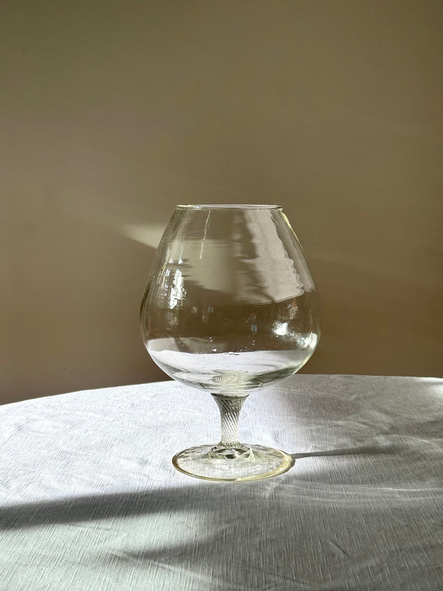 Goblet vase