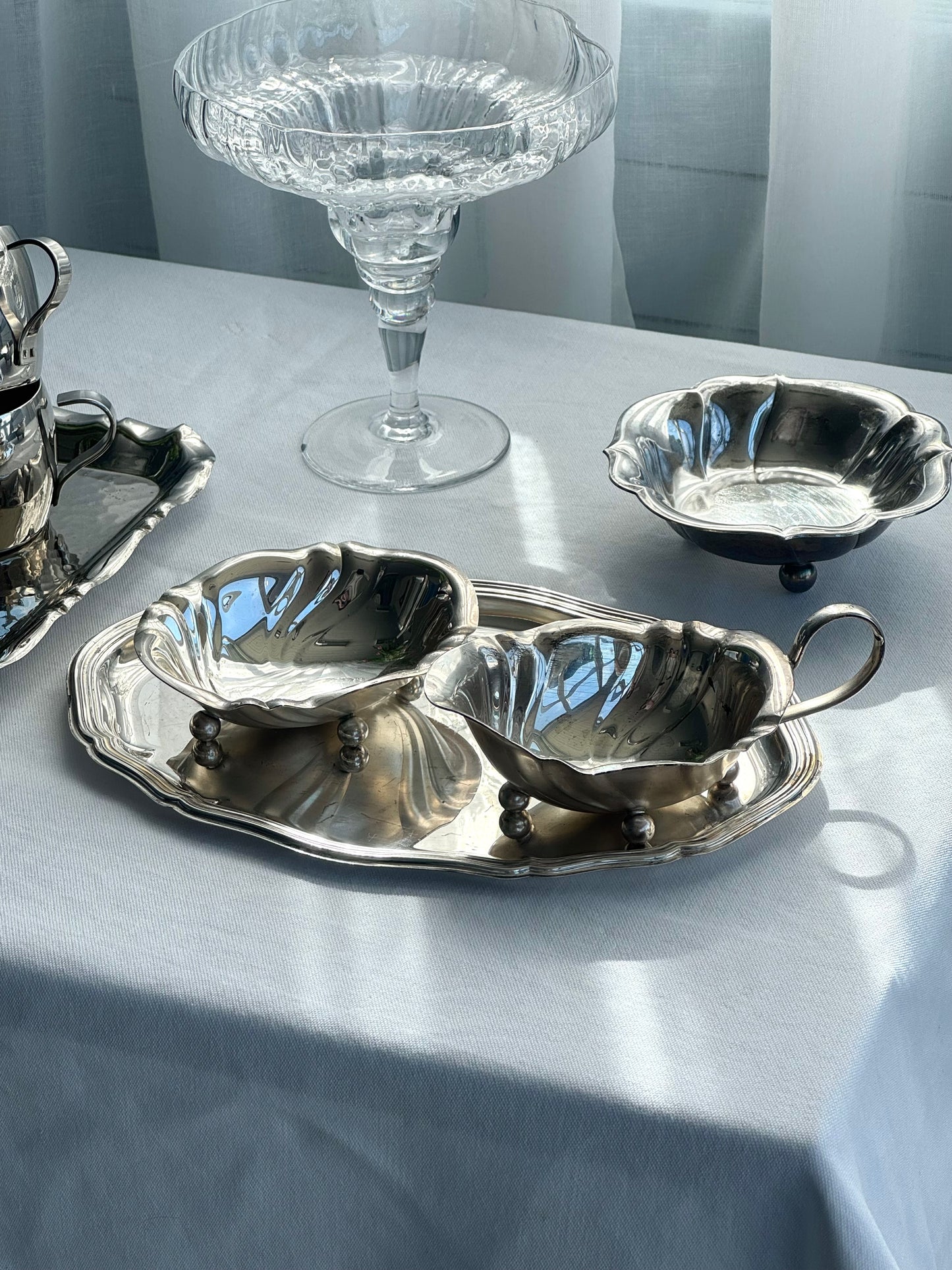 Milk and sugar set