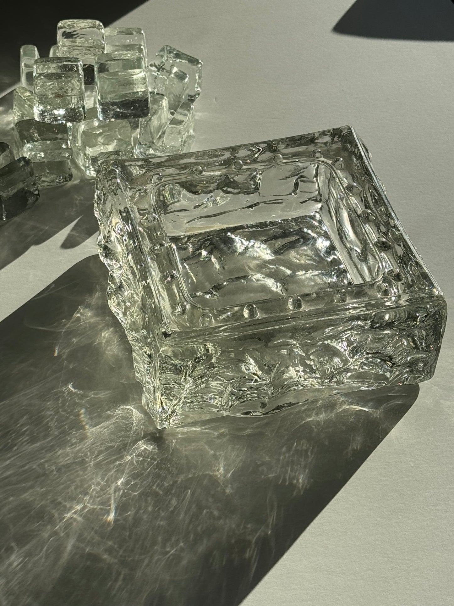 Structured bowl