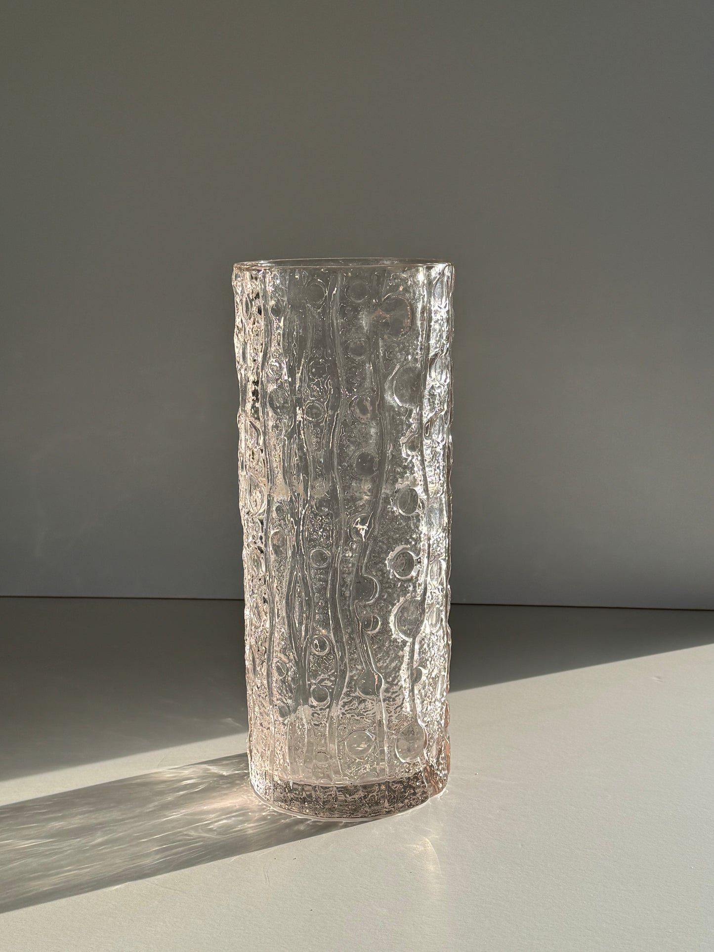 Pukeberg vase