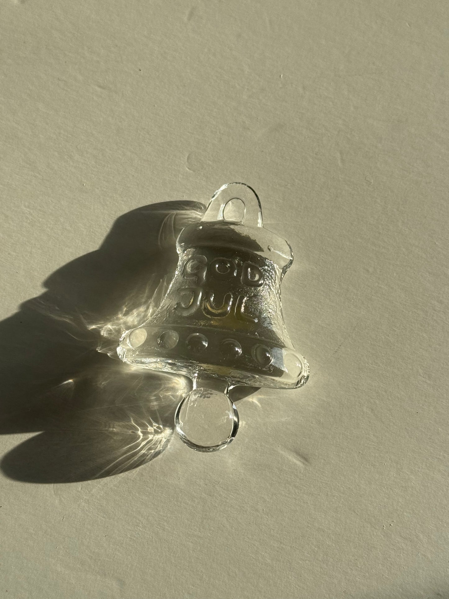 Glass bell