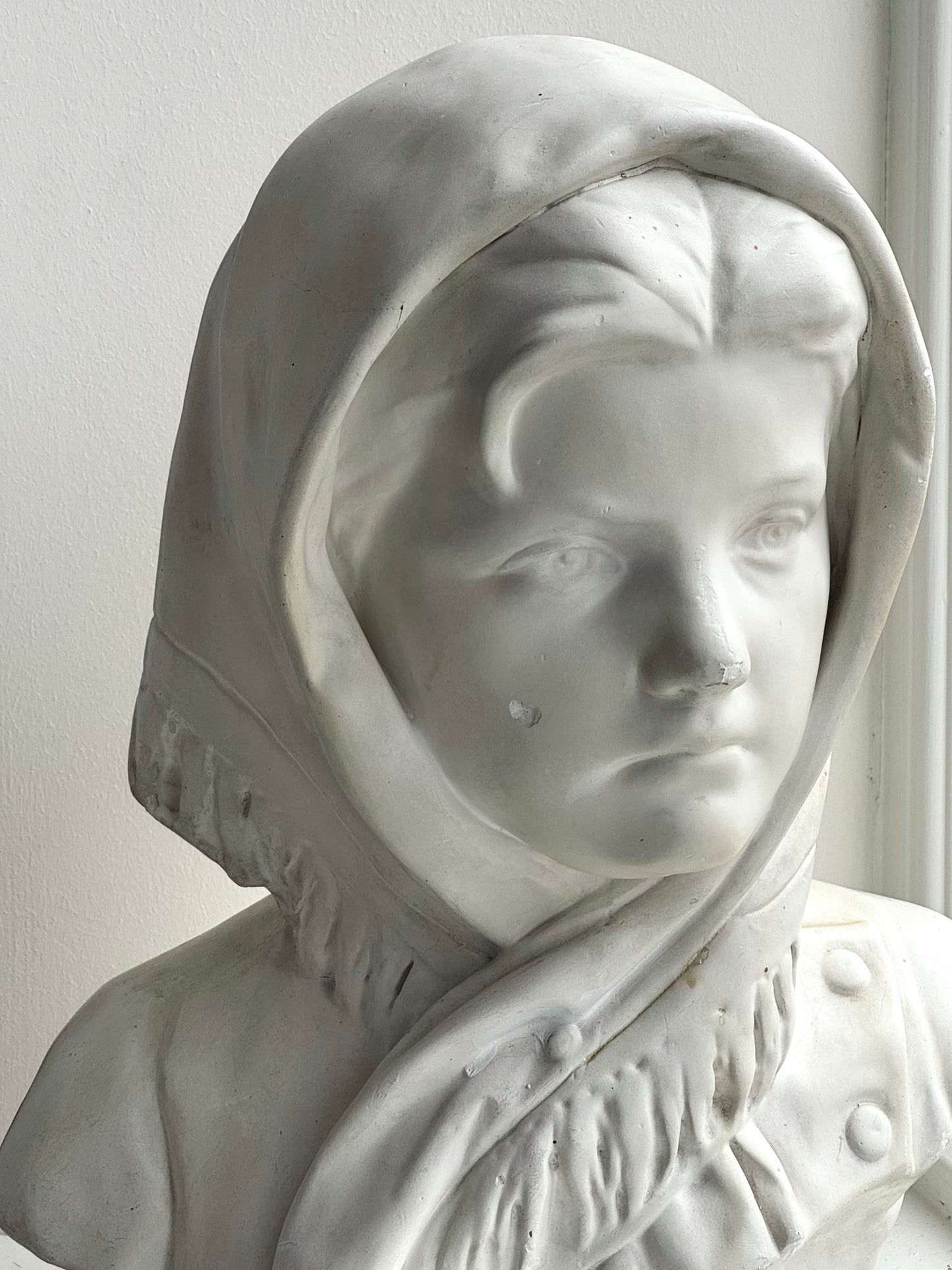 Plaster bust young lady