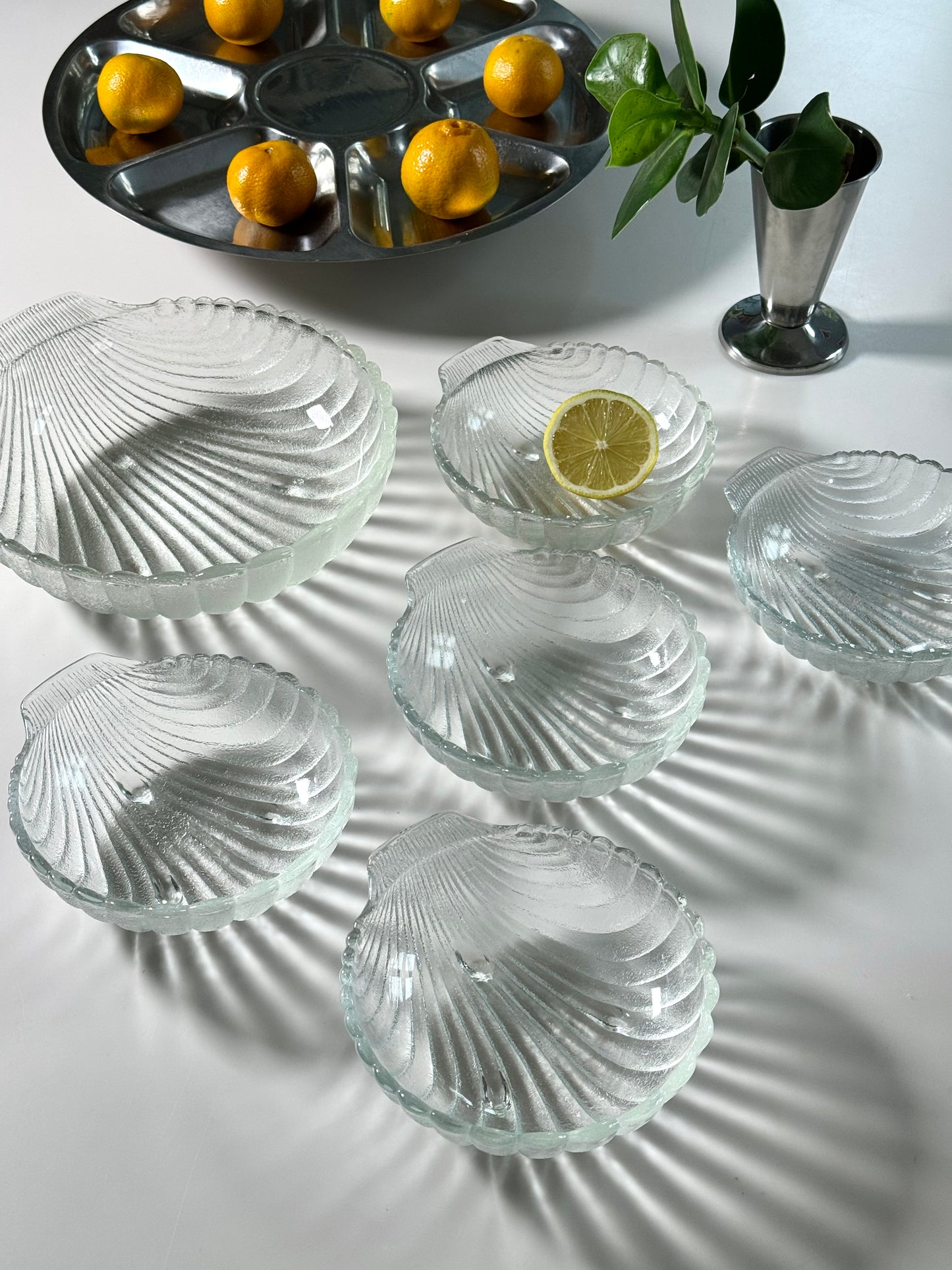 Glass clam bowls