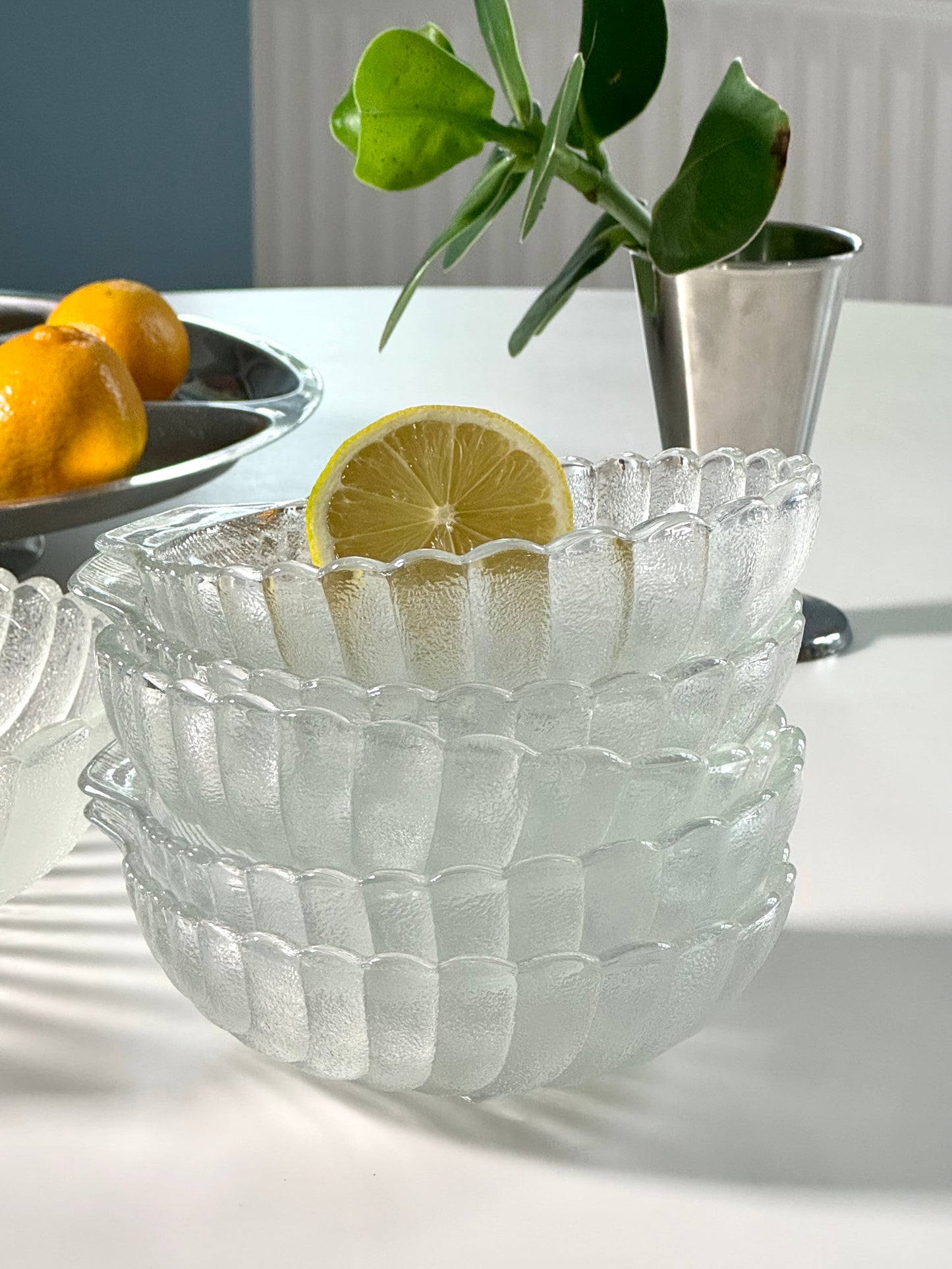 Glass clam bowls