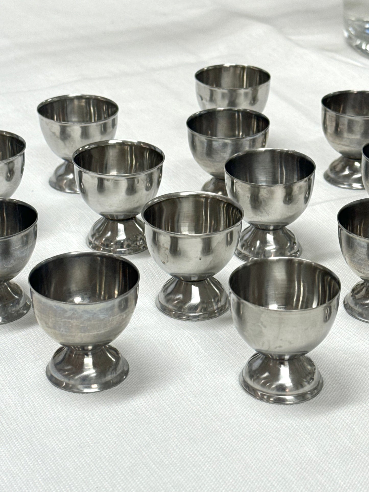 Eggcups on foot
