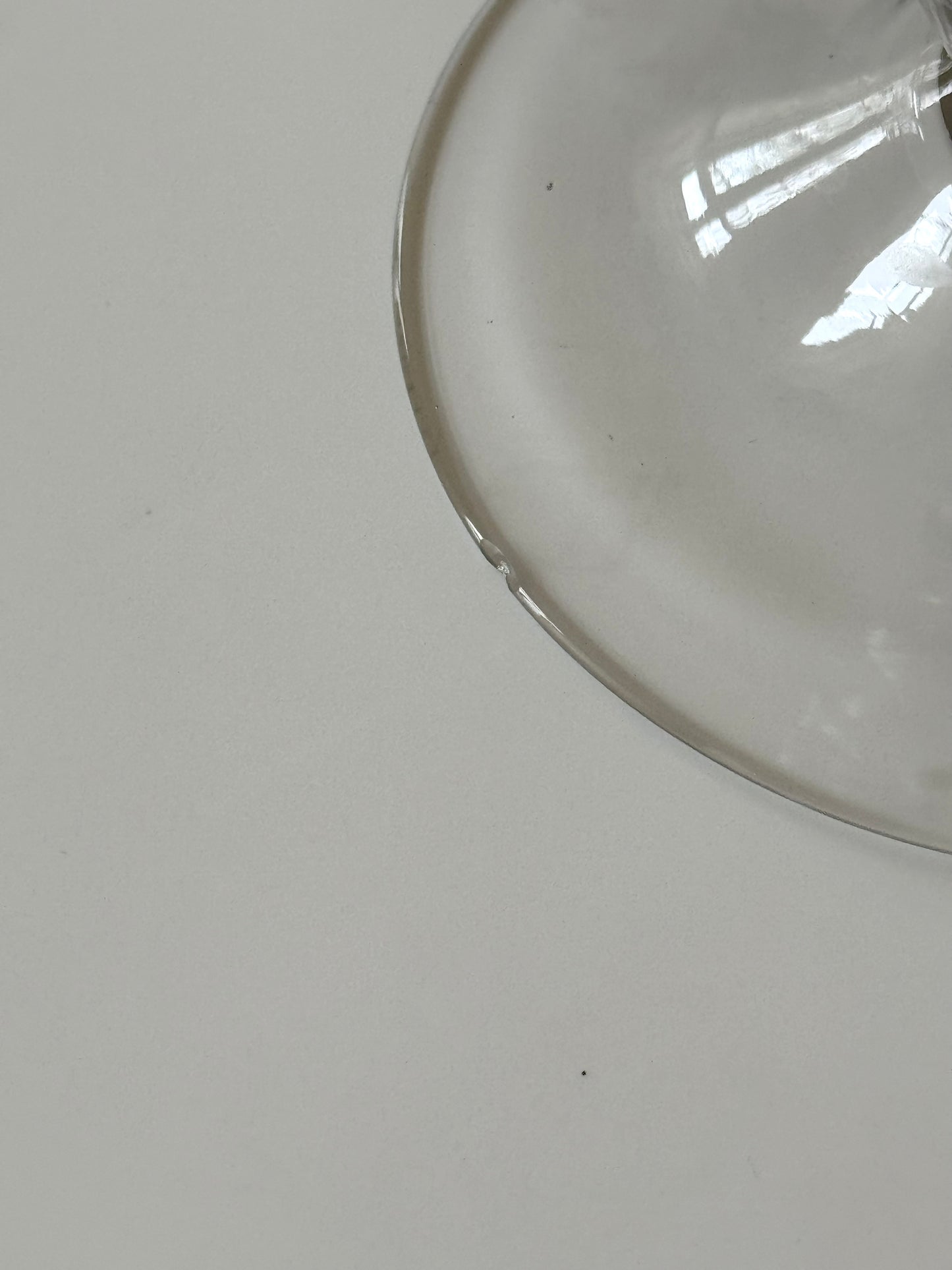 Swirling candleholders