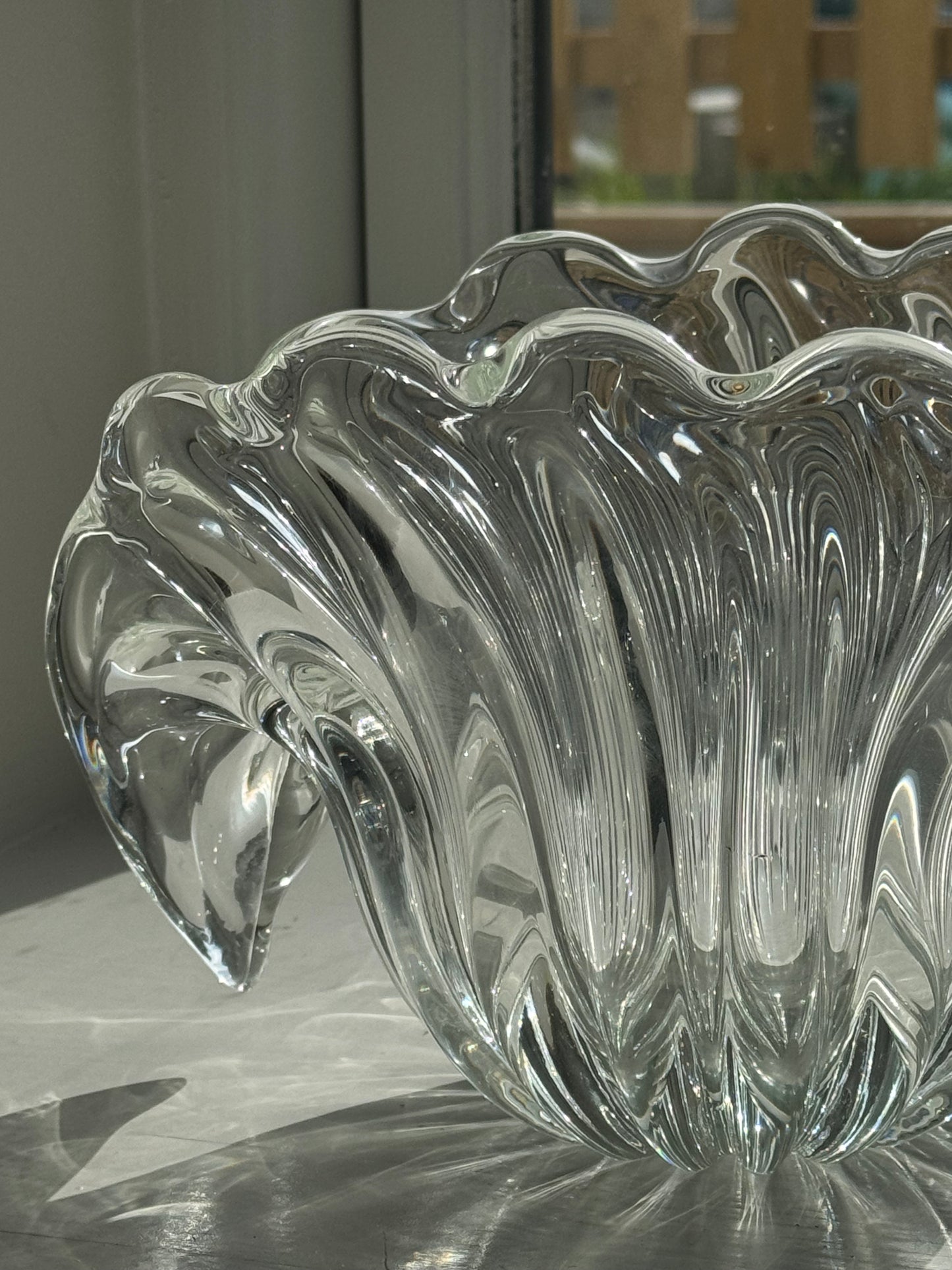 Murano clam vase clear