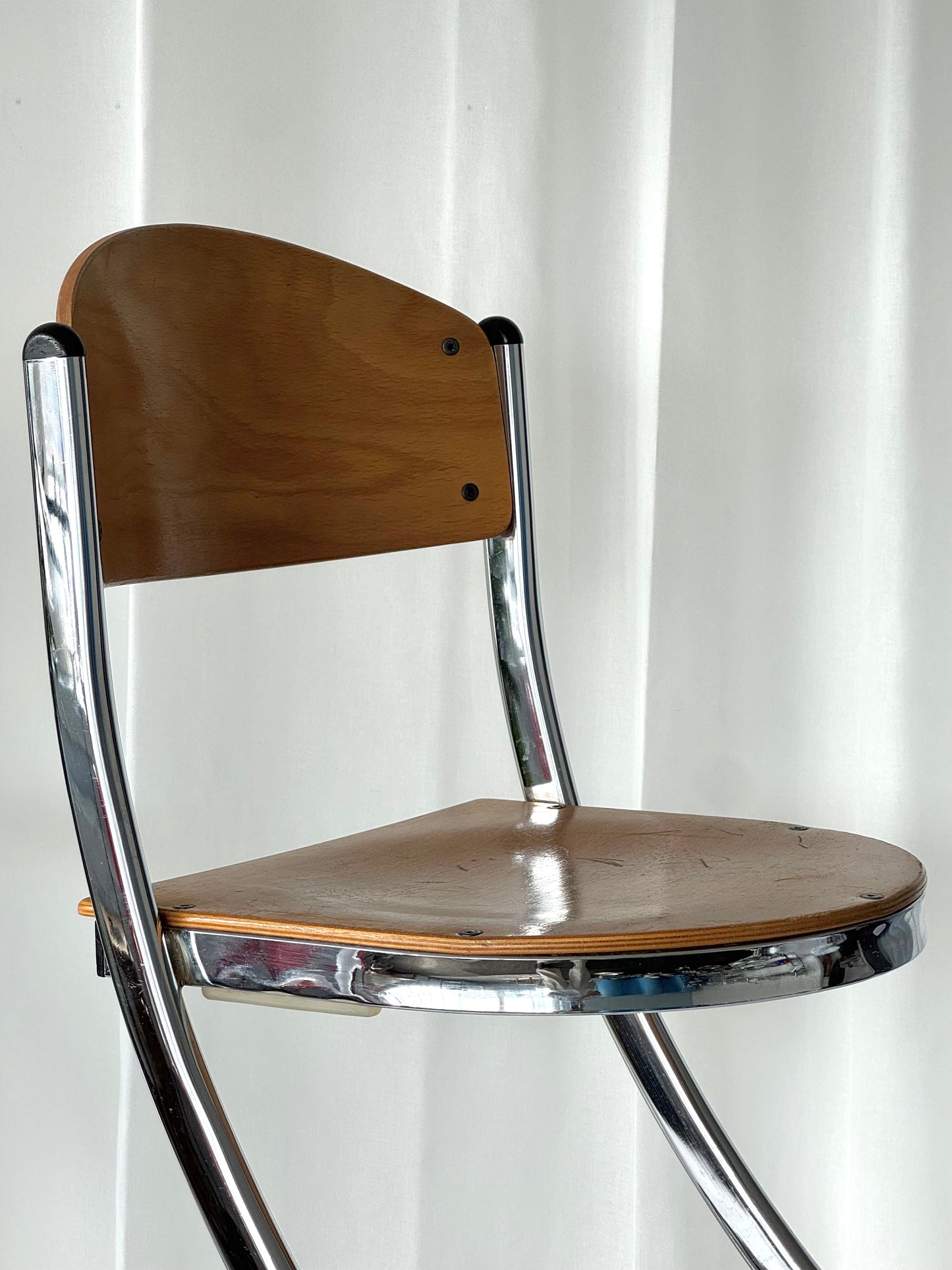 Souvignet Plichanse Stacking chair