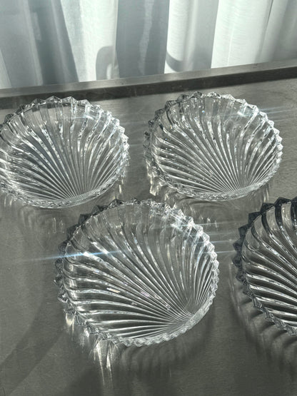 Crystal clam plates