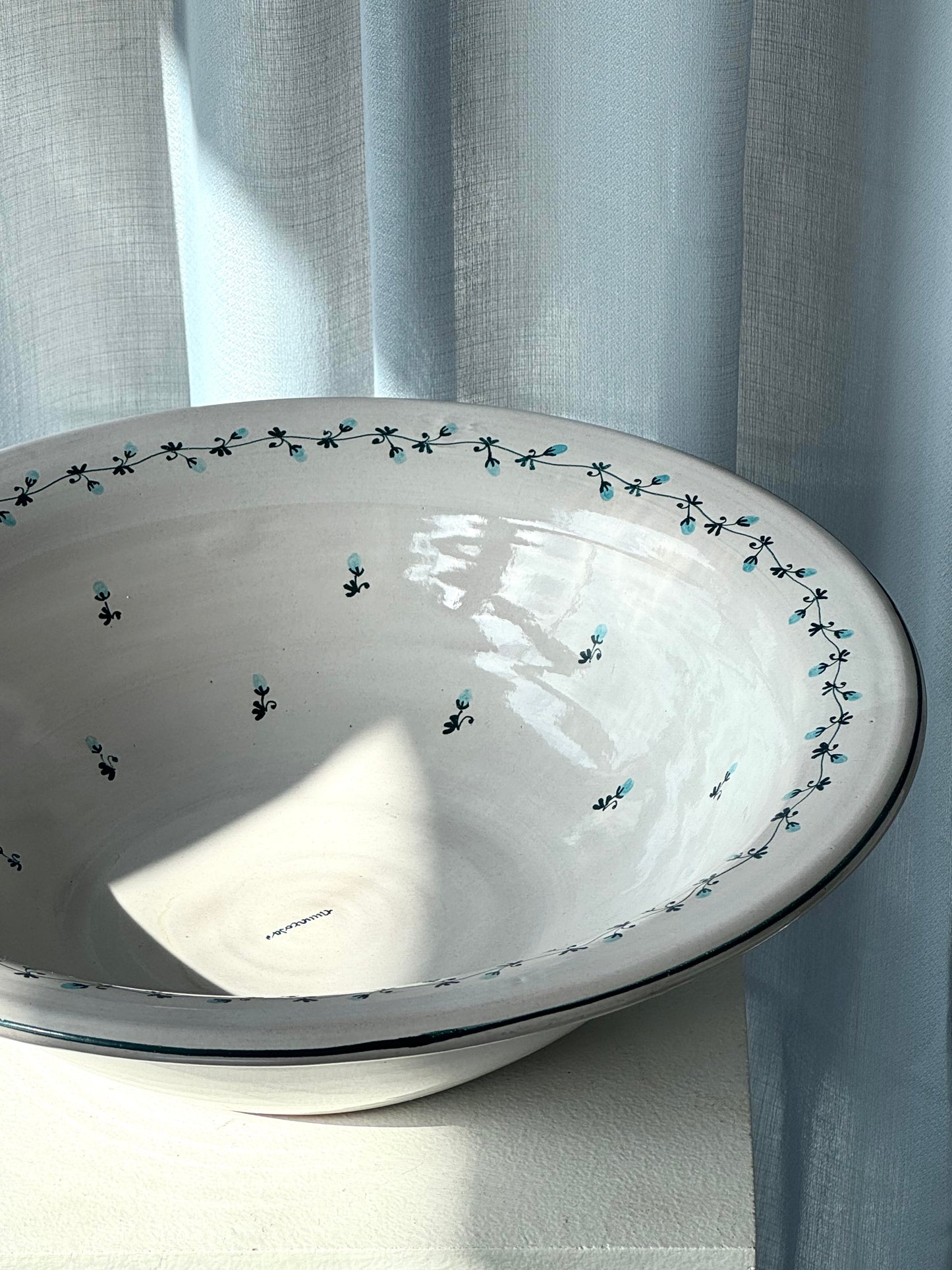 Italian ceramic bowl
