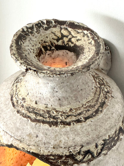 Wall hung candleholder