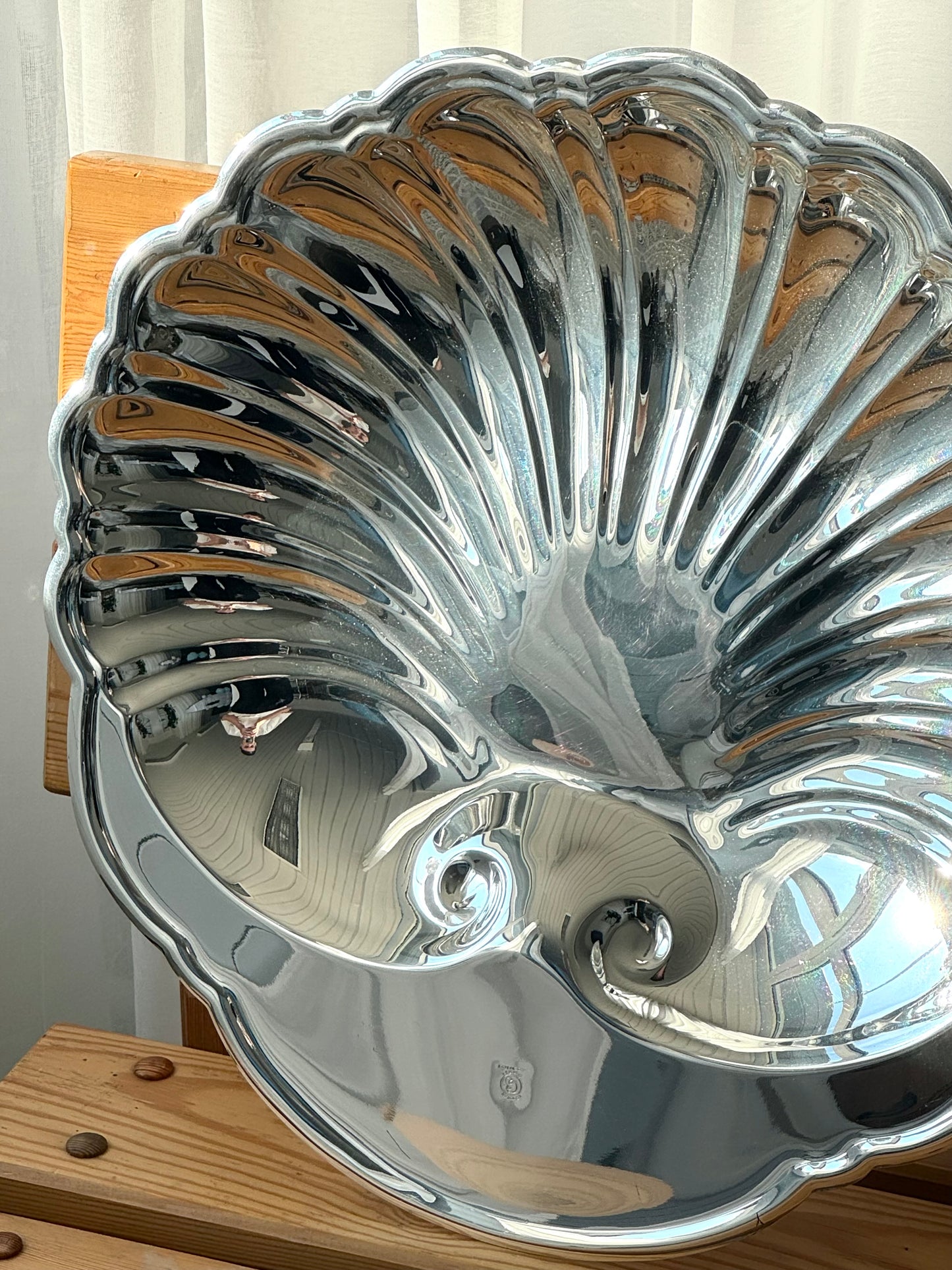 Silver plated clam dish