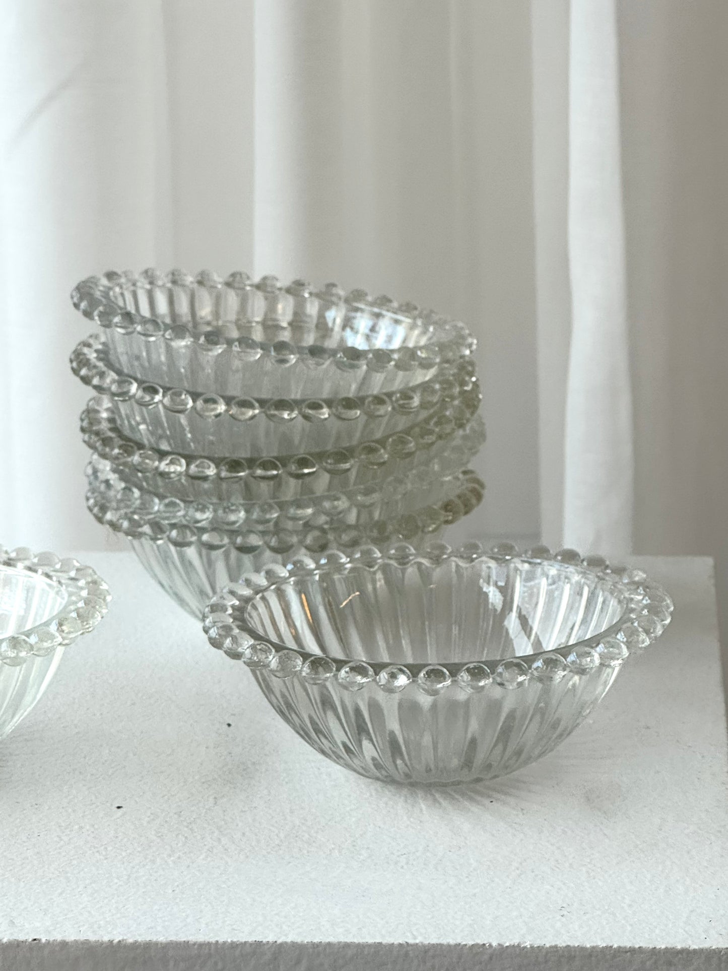 Pearl edge bowls