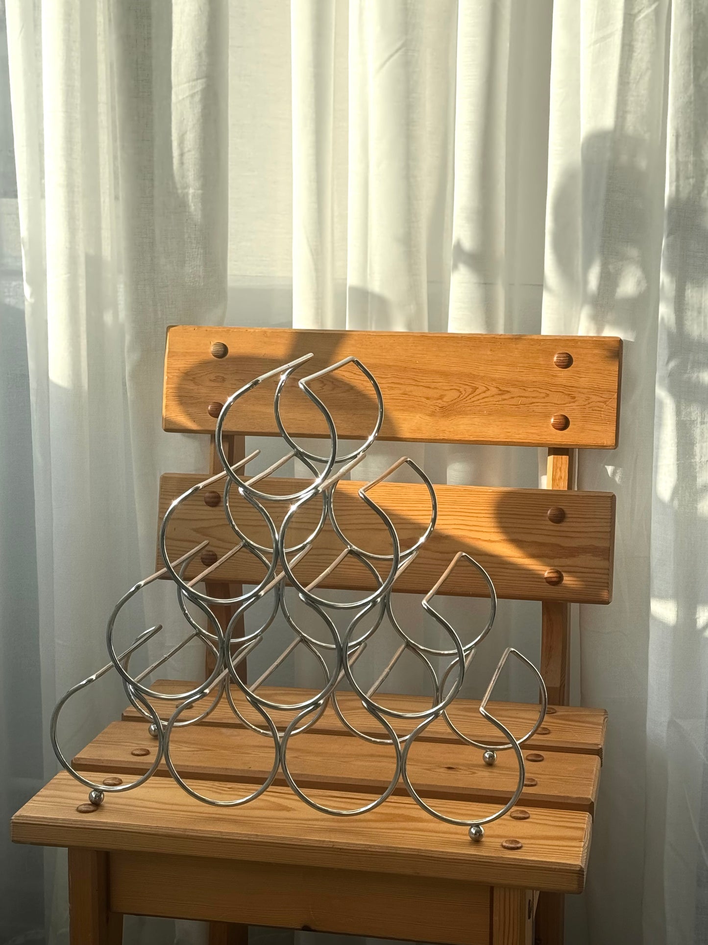 Wine shelf