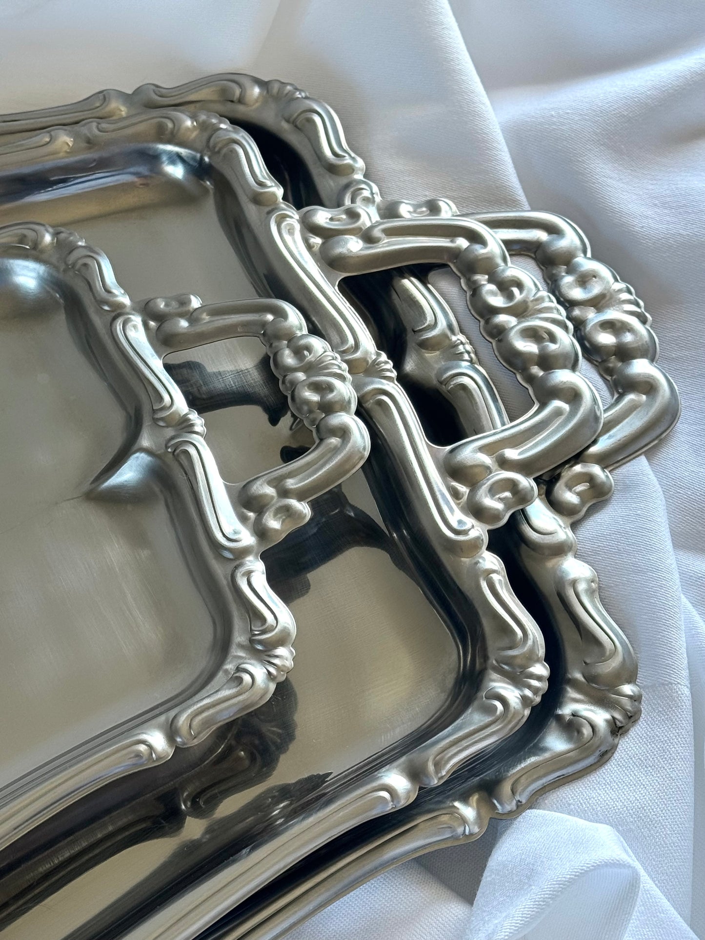 Steel tray