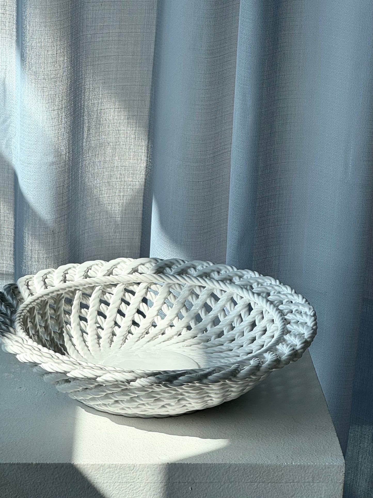 Ceramic basket