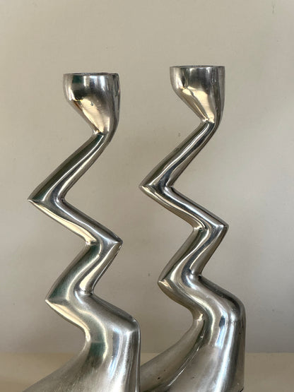Alu zigzag candleholder